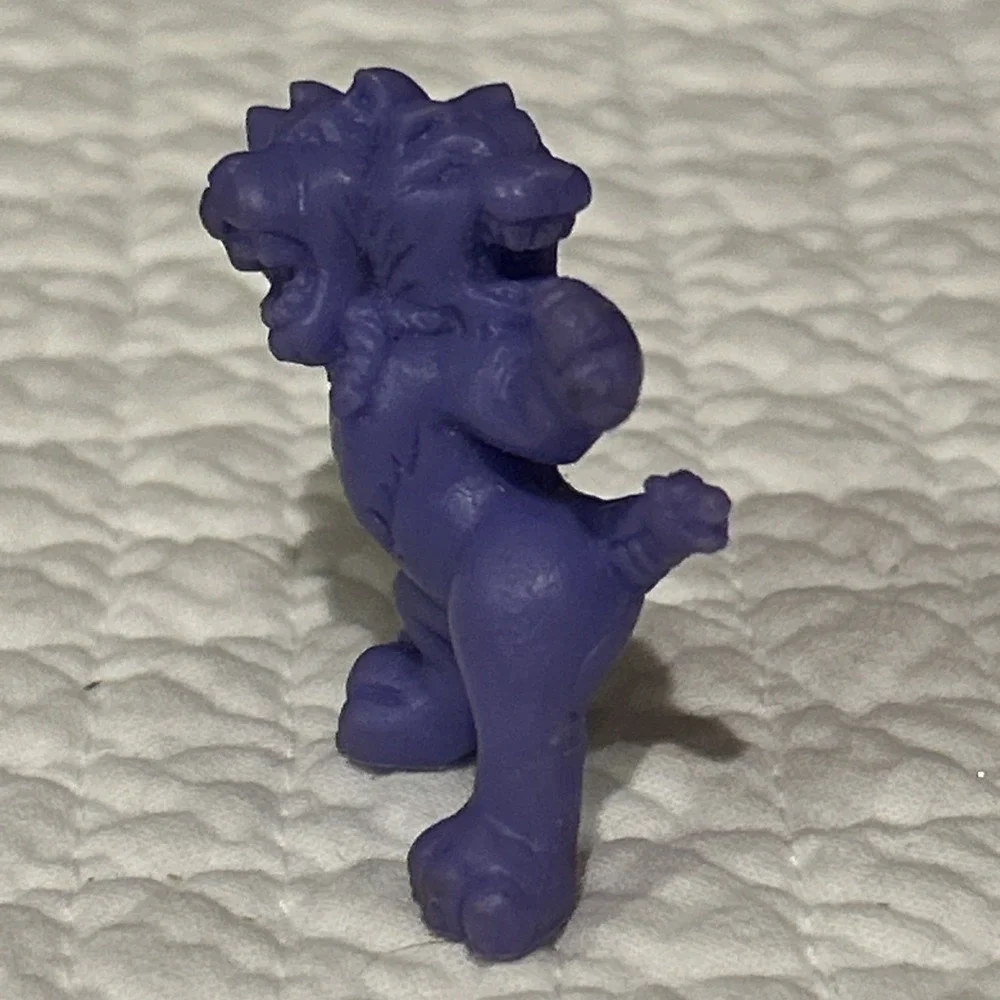 1990 Matchbox Monster in My Pocket Series 1 - Purple Cerberus #28 MIMP Dog‎